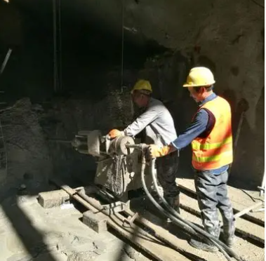 石河子水下抗分散灌浆料特点 水下不分散注浆料介绍